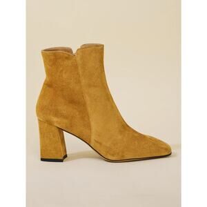 Clorinda Antinori Vera Suede Boots Size 37 or 7 Segale Tan Leather Square Toe